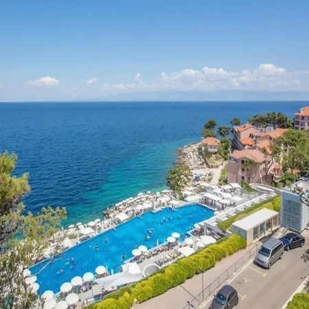 In By The Sea Daire Veli Lošinj