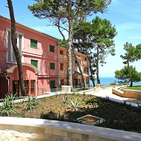 In By The Sea Veli Losinj